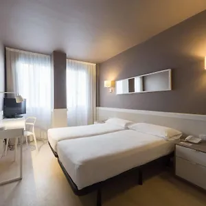 Hotel Paral-lel